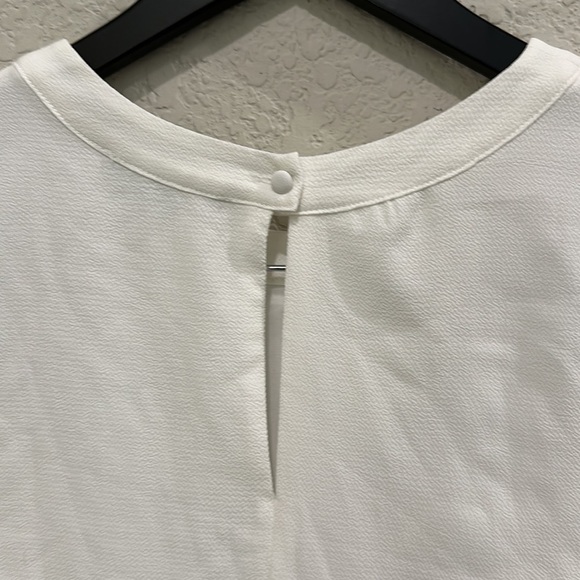 Lulu’s White top in XS NWT - Picture 8 of 10